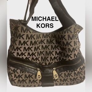 Michael Kors Jamesport Hobo With Shoulder Strap